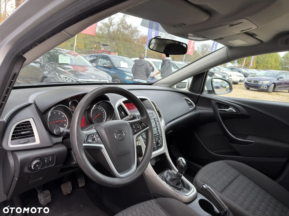 Opel Astra 1.6 Cosmo - 7