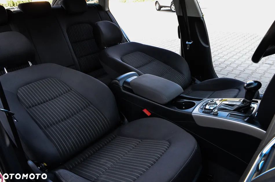 Audi A4 Avant - 33