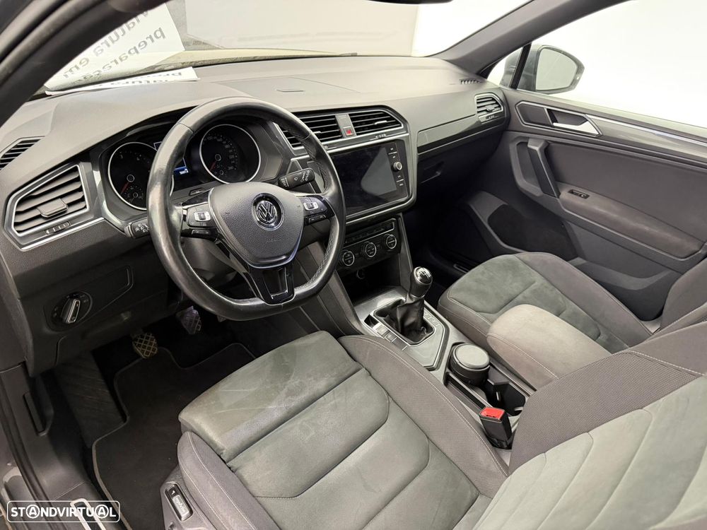 VW Tiguan 2.0 TDI Confortline - 9