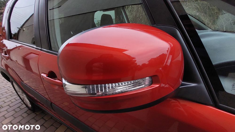 Suzuki SX4 1.6 Premium - 12