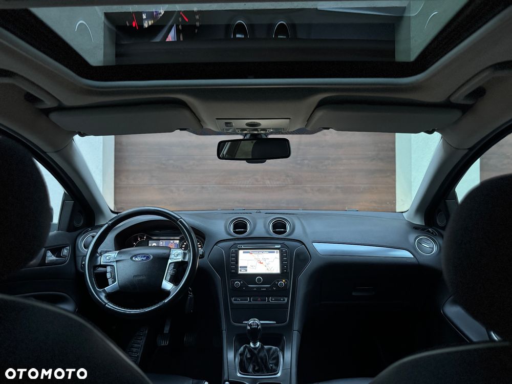 Ford Mondeo 2.0 TDCi Titanium X - 29