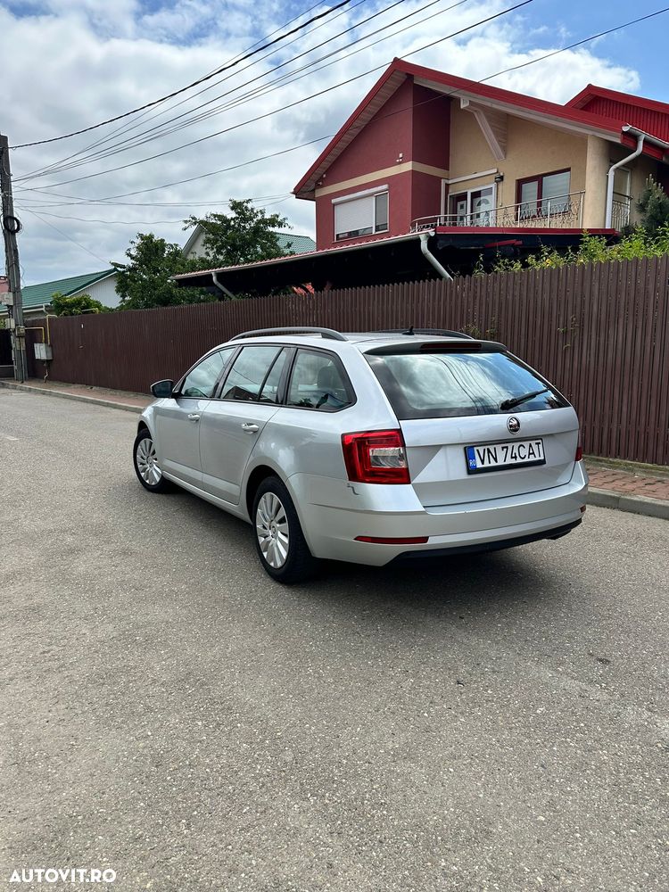 Skoda Octavia 1.6 TDI Active - 4