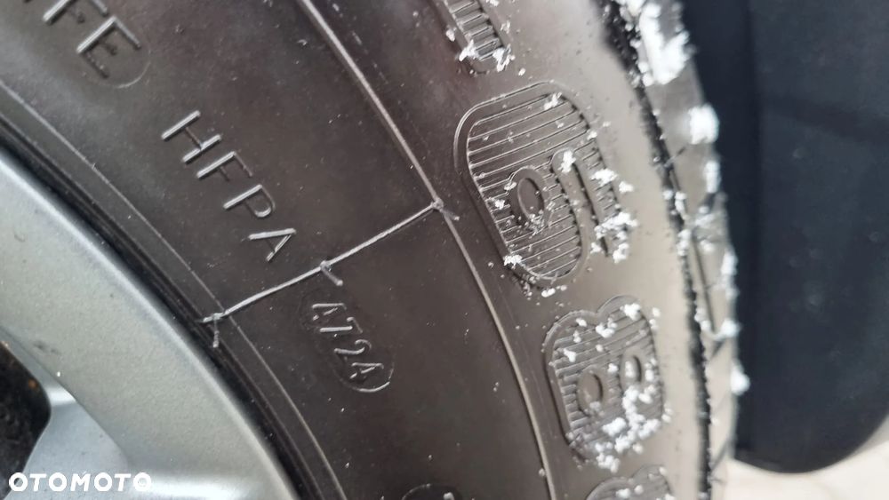 Dacia Duster TCe 125 4x4 Prestige - 24