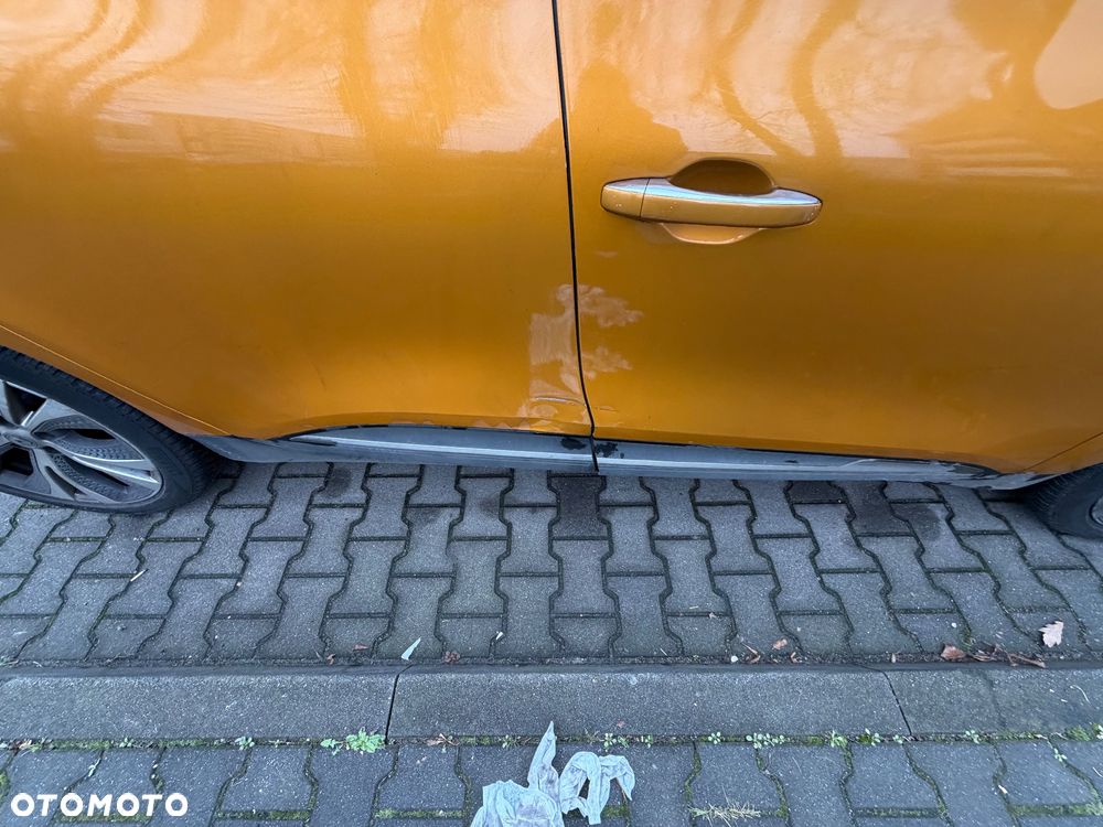 Renault Scenic 1.2 TCe Energy Intens - 19