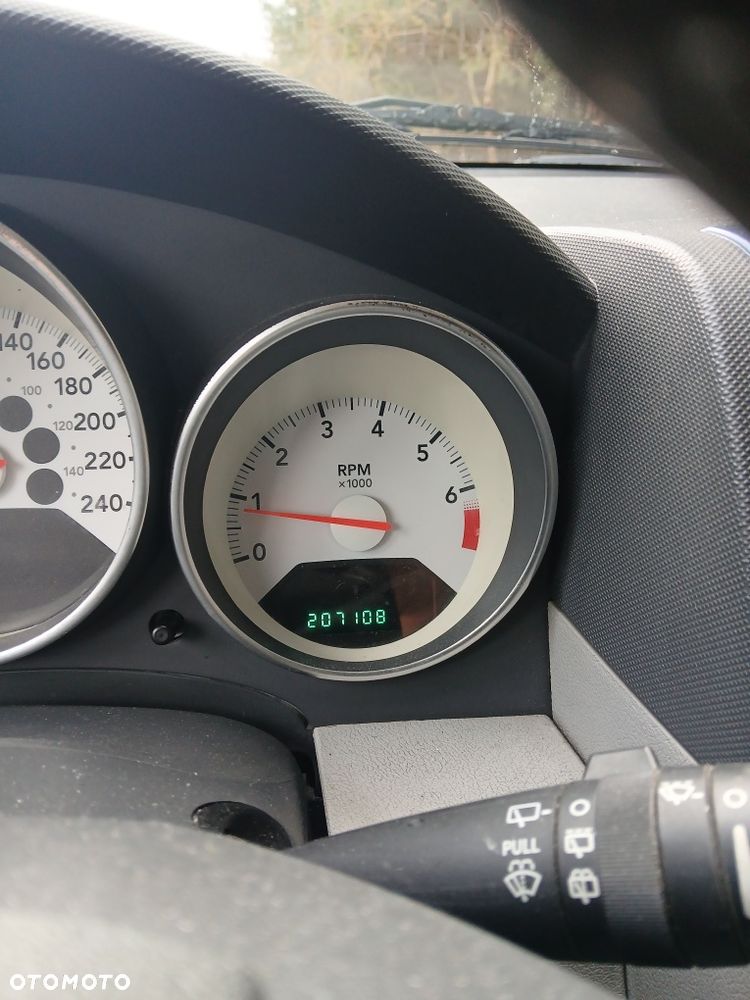 Dodge Caliber - 7