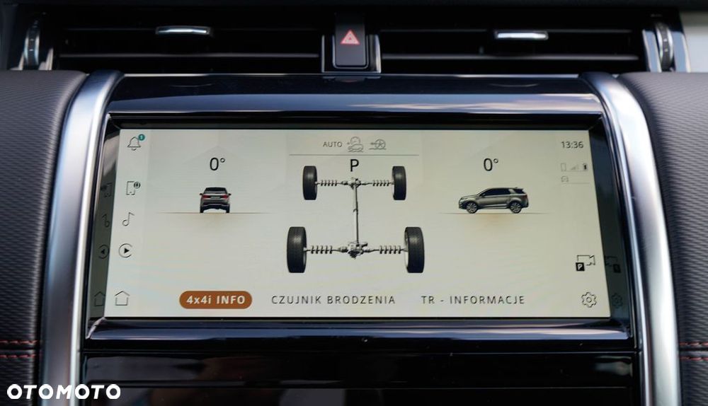 Land Rover Discovery Sport - 27