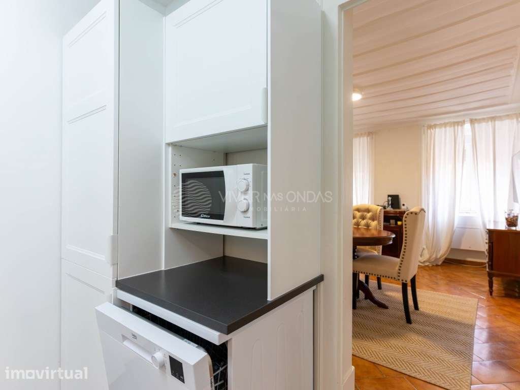 Apartamento T3+1 Duplex | Renovado | Último piso | Santo António, L... - Grande imagem: 4/45