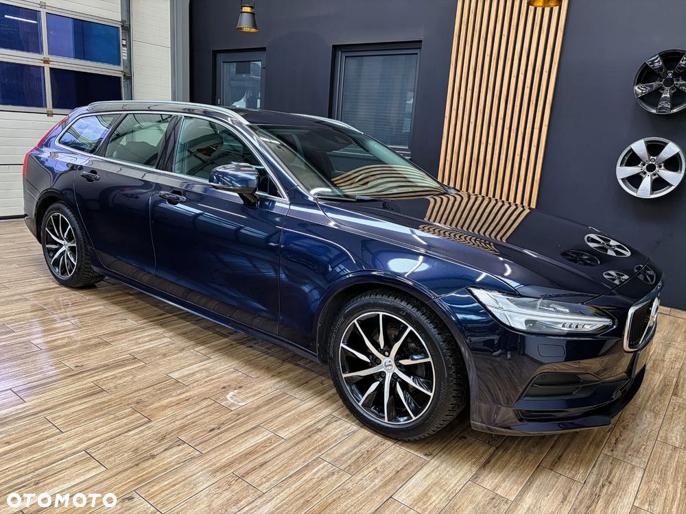 Volvo V90 D3 Geartronic Momentum Pro - 4