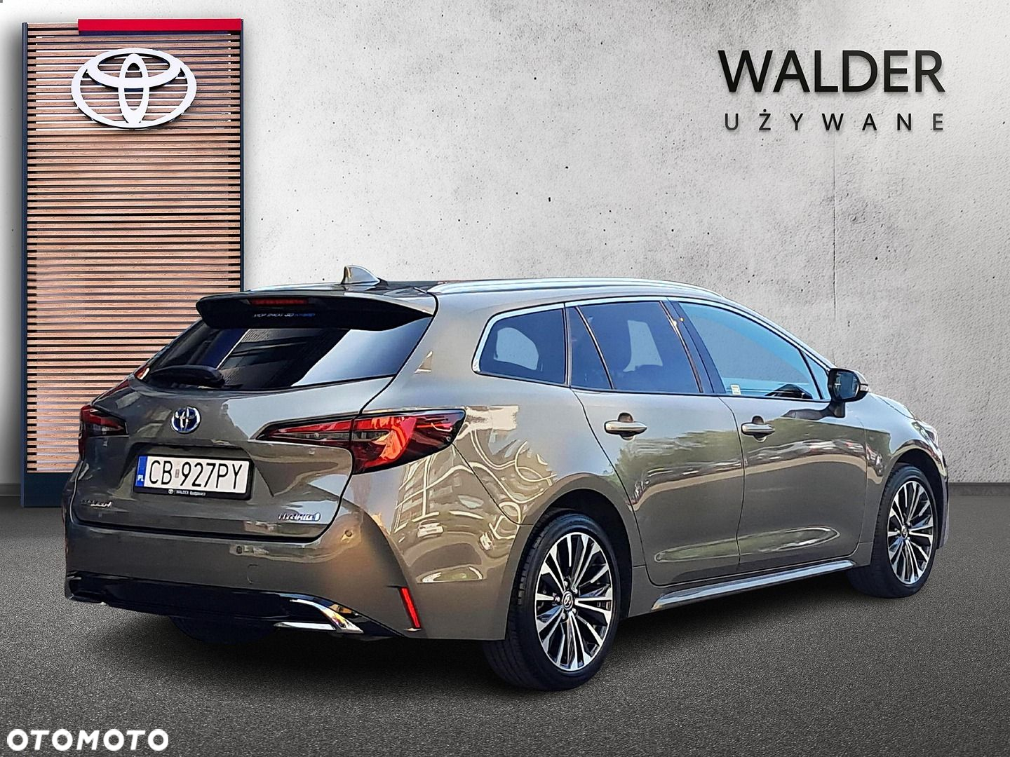 Toyota Corolla - 5