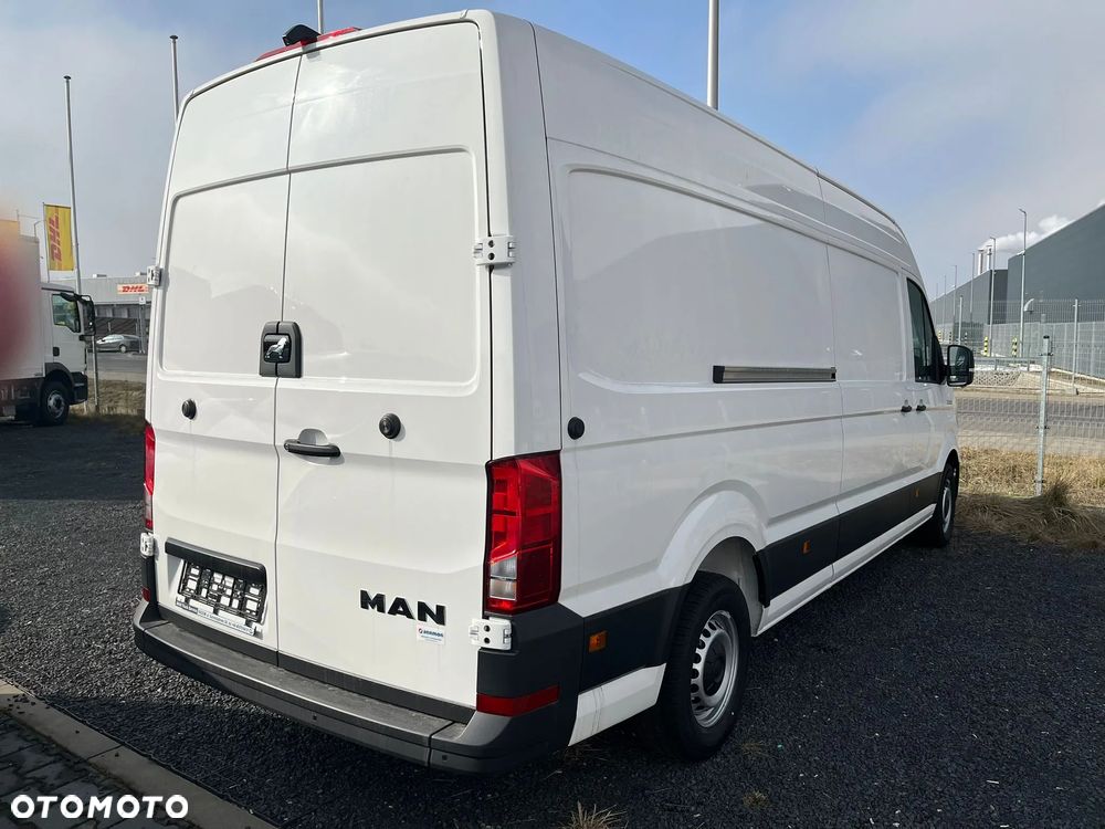 MAN TGE 3.180 4X2F SB - 4