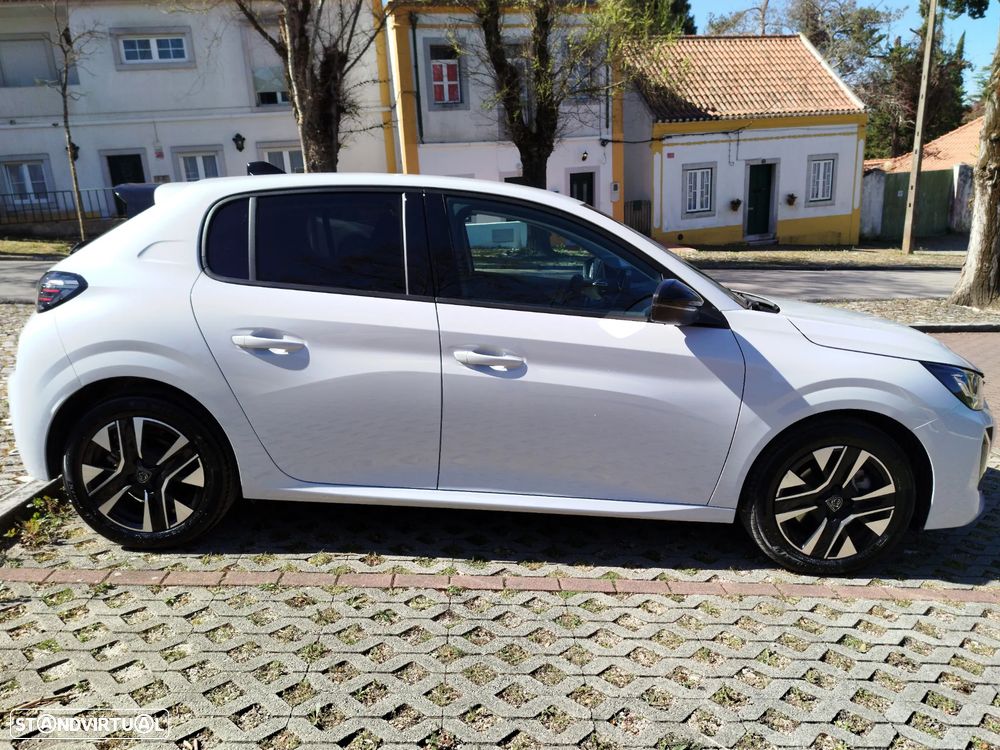 Peugeot 208 - 2
