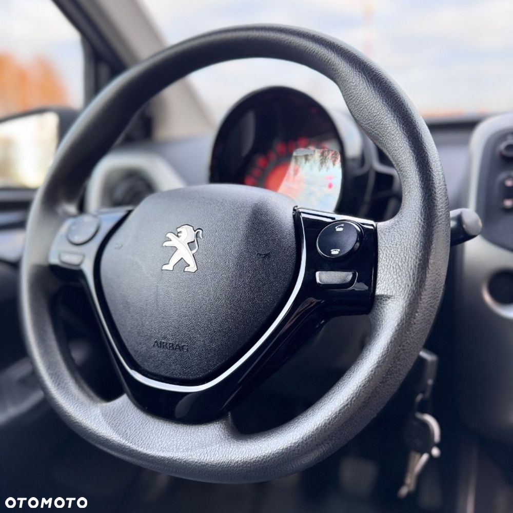 Peugeot 108 - 28