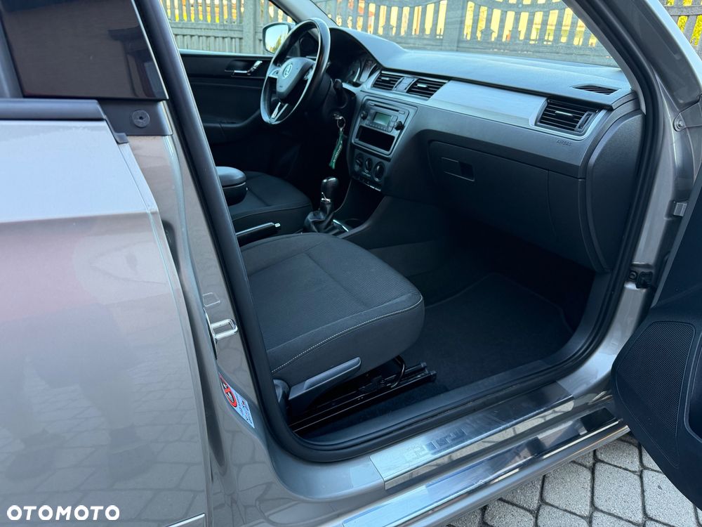 Skoda RAPID - 7