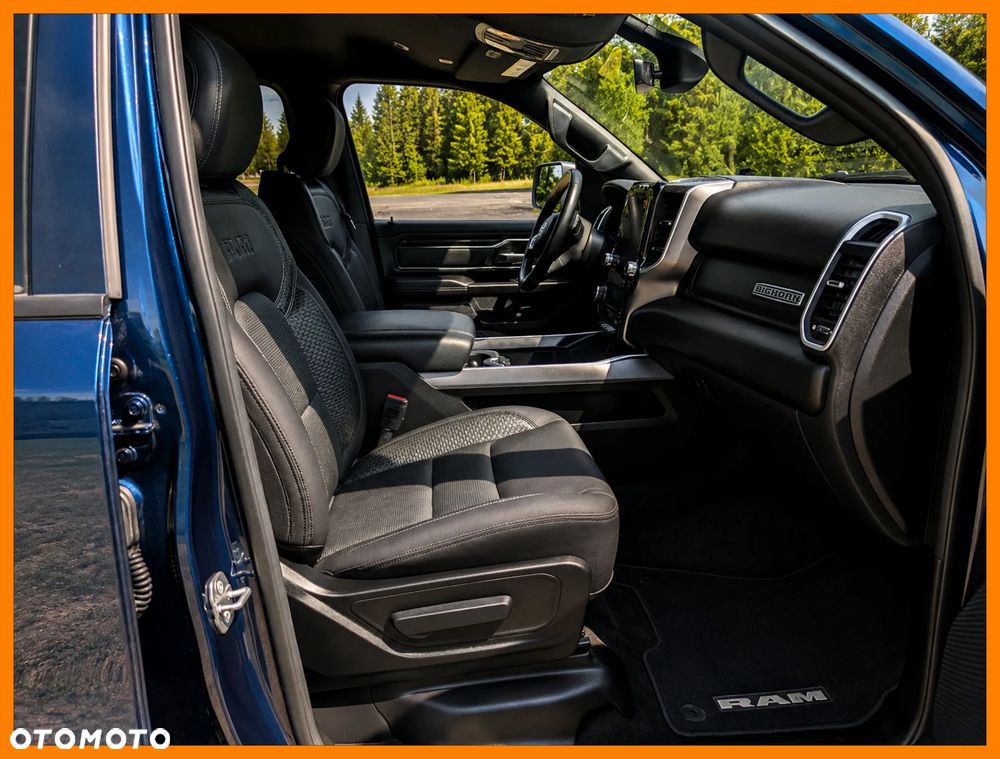 RAM 1500 Crew Cab Shortbed Bighorn - 14