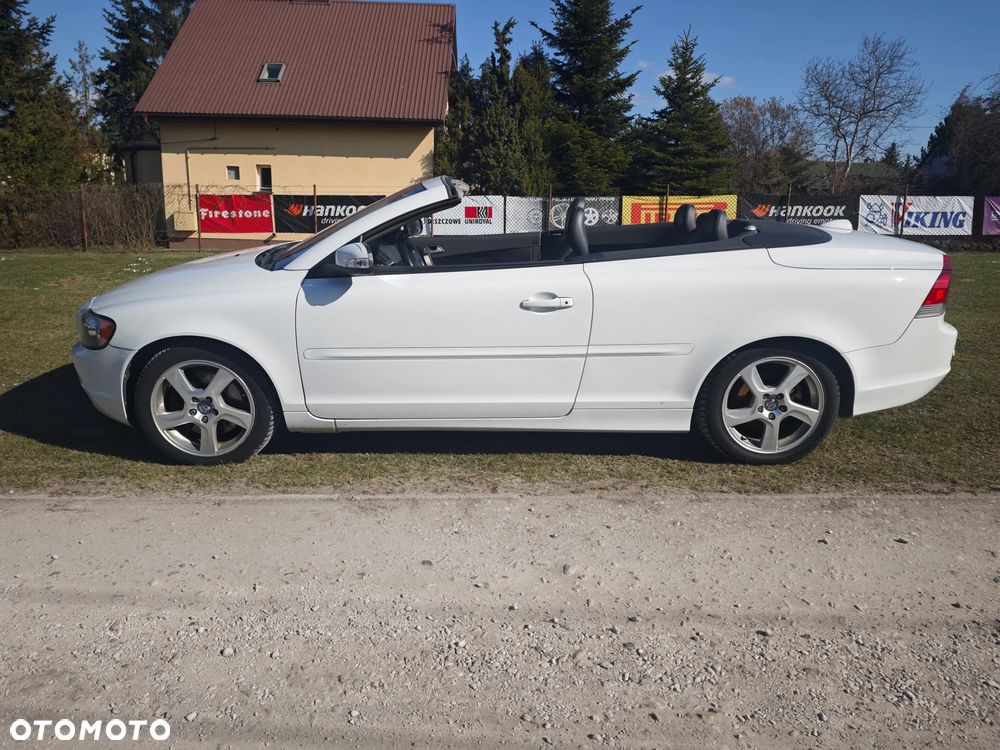 Volvo C70 2.0D Momentum - 20