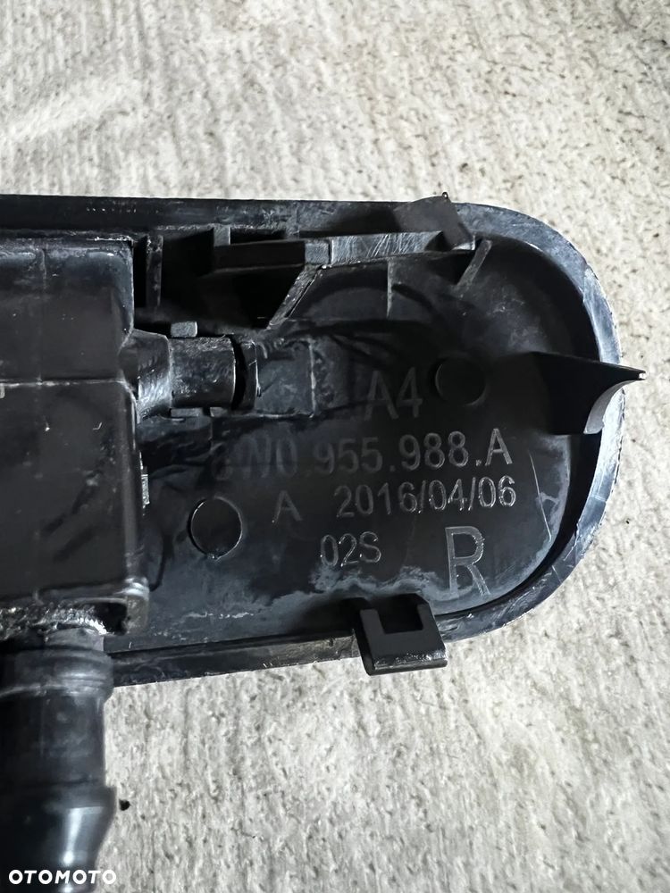 DYSZE SPRYSKIWACZA DYSZA SPRYSKIWACZA AUDI A4 B9 A5 8W 8W0955987 8W0955988 - 4