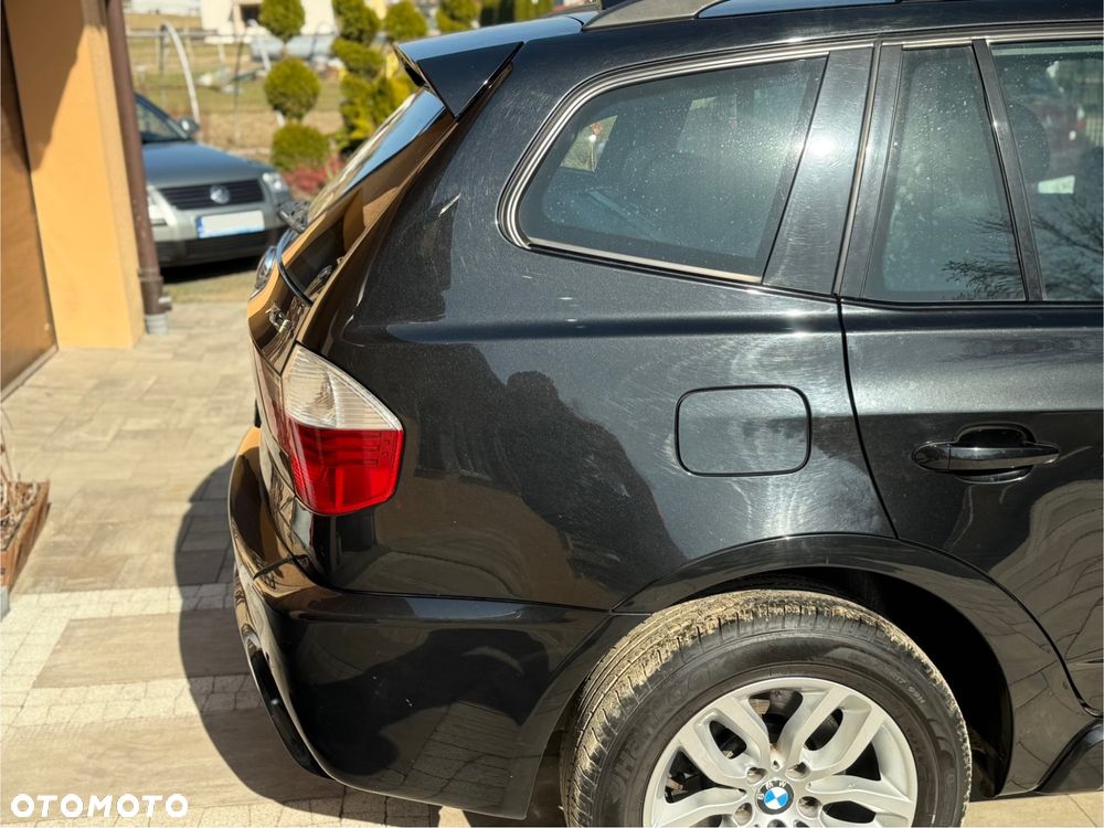 BMW X3 xDrive20d - 32