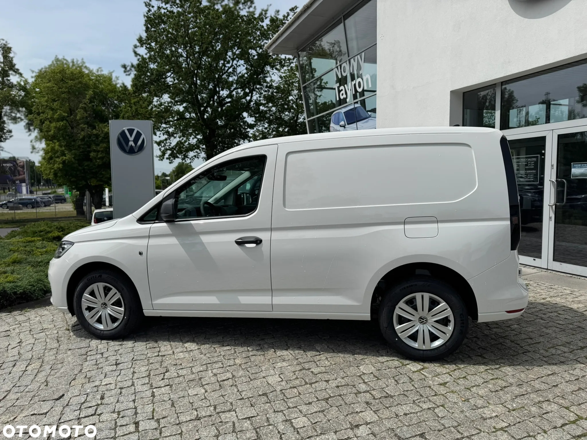 Volkswagen Caddy Cargo - 11