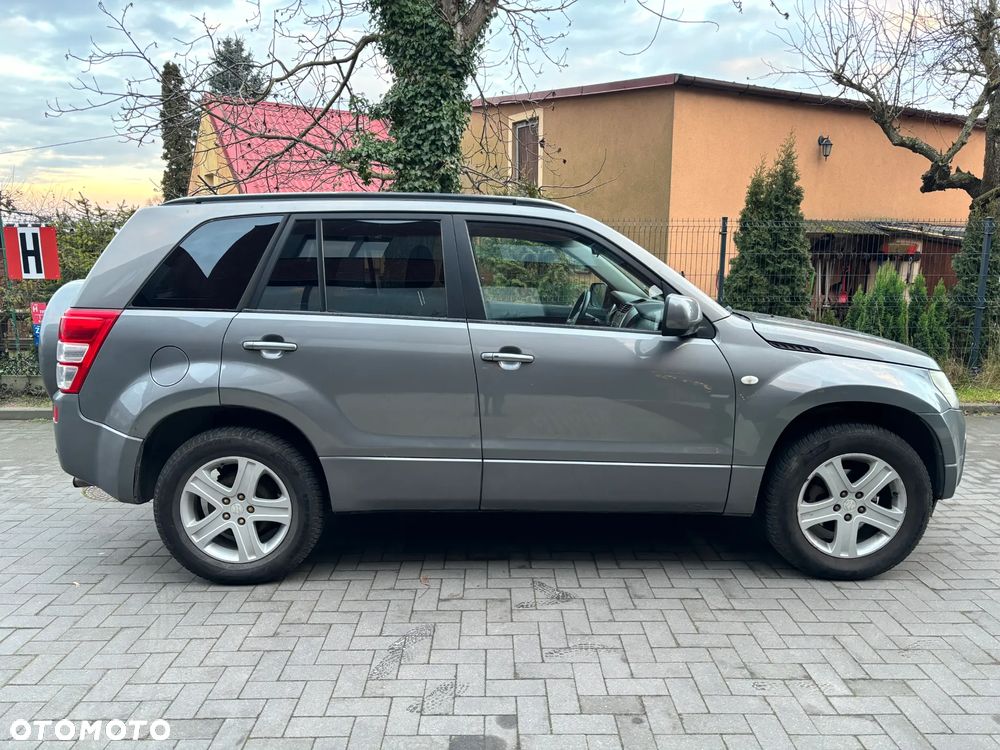 Suzuki Grand Vitara - 4