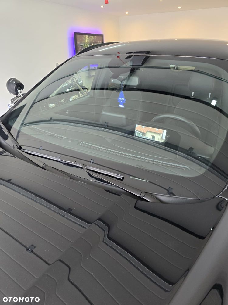 Ford Kuga 2.0 EcoBlue Hybrid ST-LINE - 11