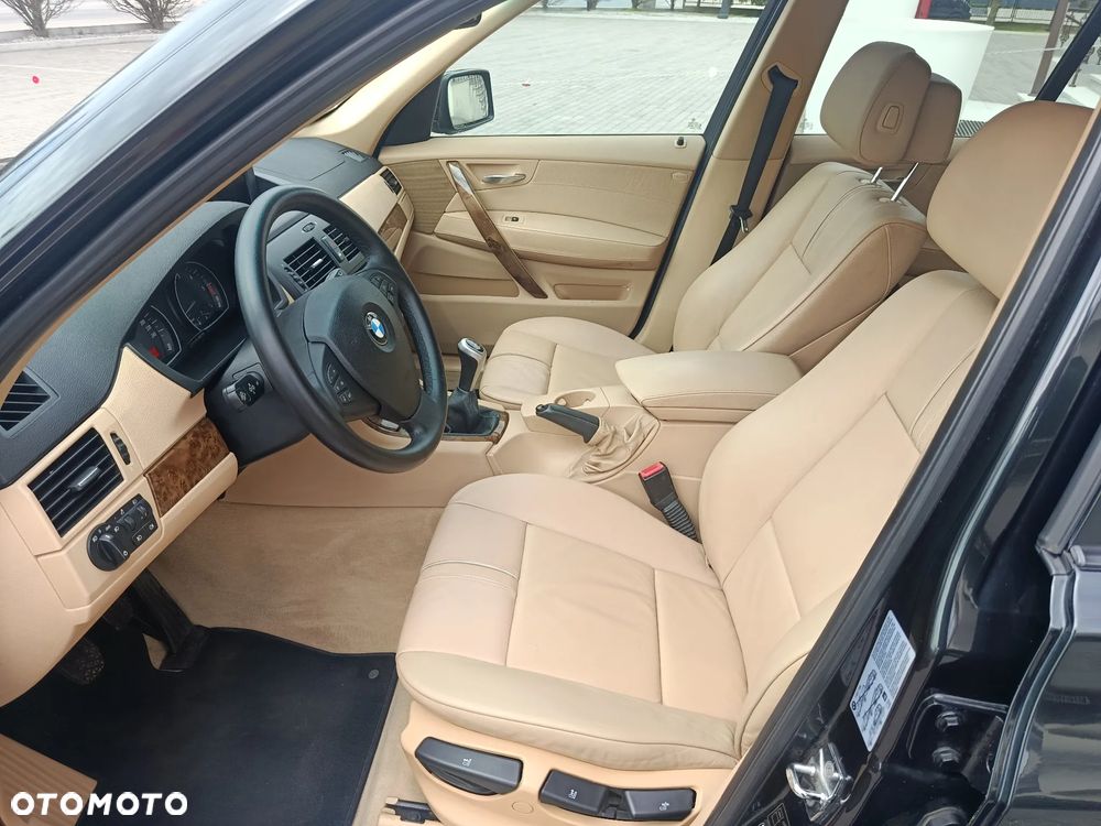 BMW X3 xDrive20d - 16