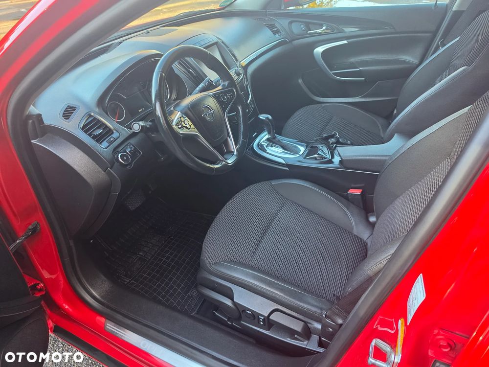 Opel Insignia - 12