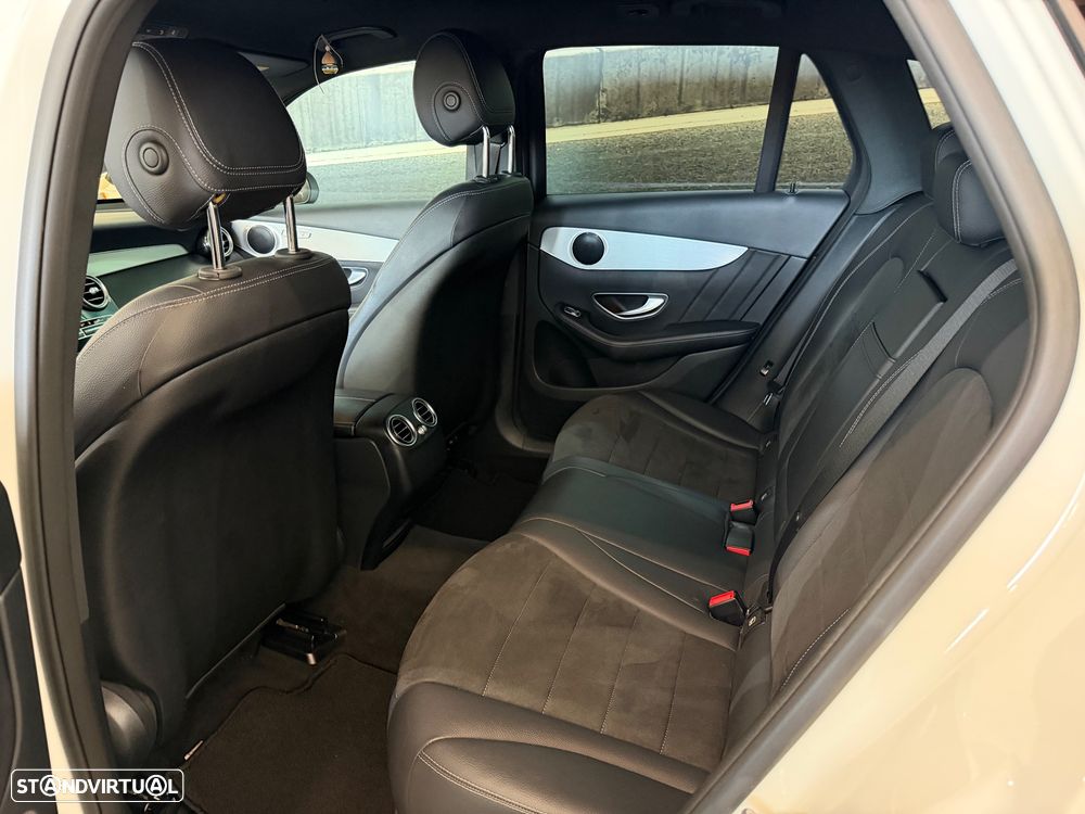 Mercedes-Benz GLC 250 d 4Matic 9G-TRONIC AMG Line - 9