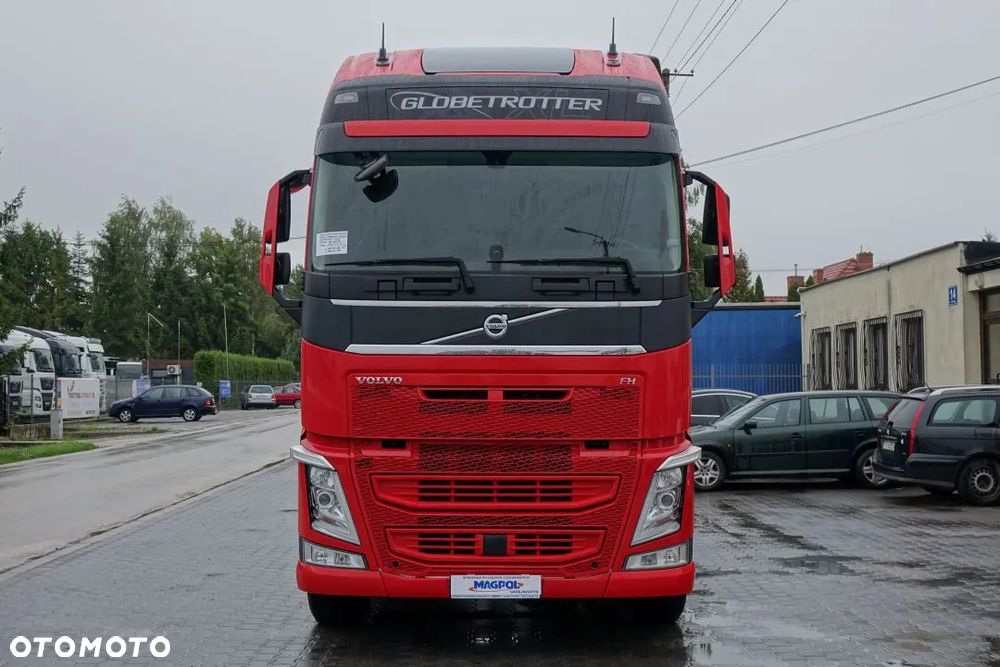 Volvo FH 500 GLOBETROTTER XL / STANDARD/ AUTOMAT / EURO 6 / KLIMATYZACJA POSTOJOWA/ 2 ZBIORNIKI PALIWA - 4