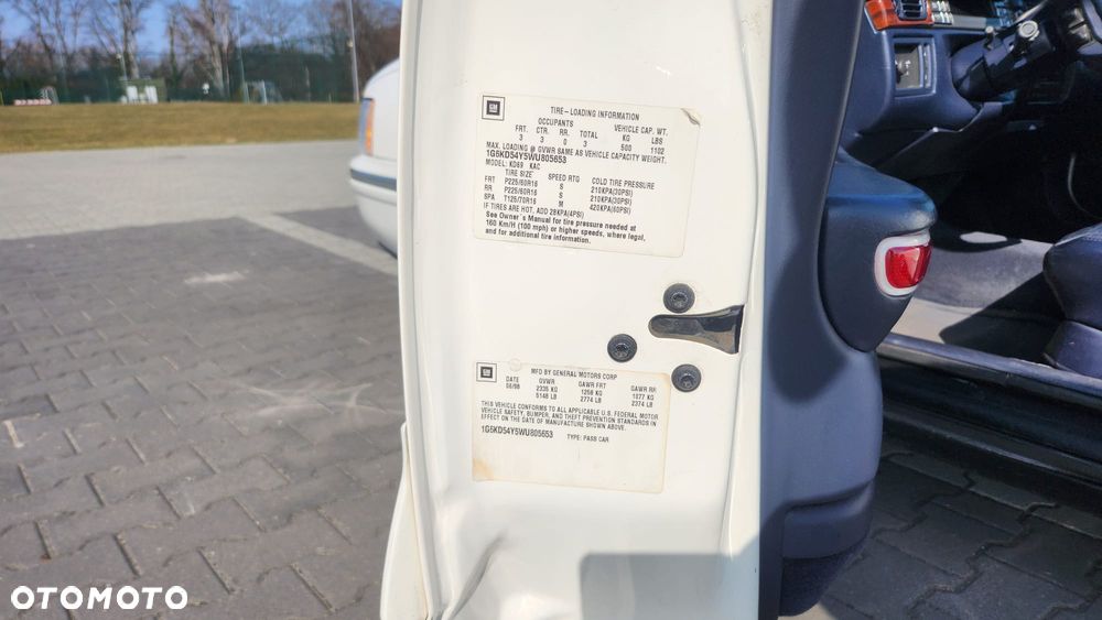 Cadillac Deville 4.6 Concours - 27