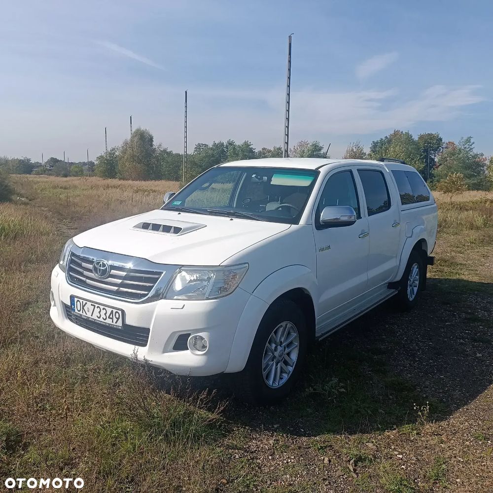 Toyota Hilux 3.0 D-4D SR5 - 7