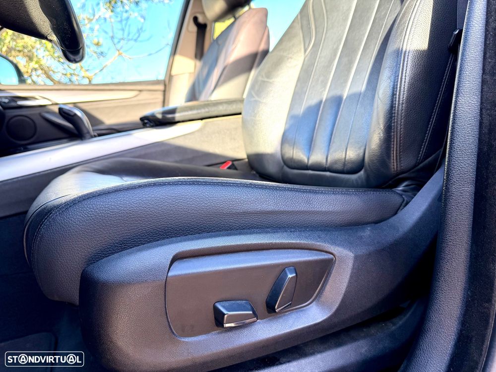 BMW X5 25 d sDrive Comfort 7L - 15