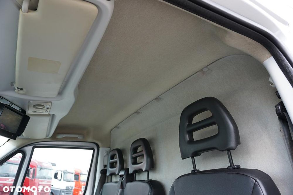 Iveco / DAILY / 70C18 / 3,0 - 180 KM / HI - MATIC / MAXI / 91 000 KM - 26