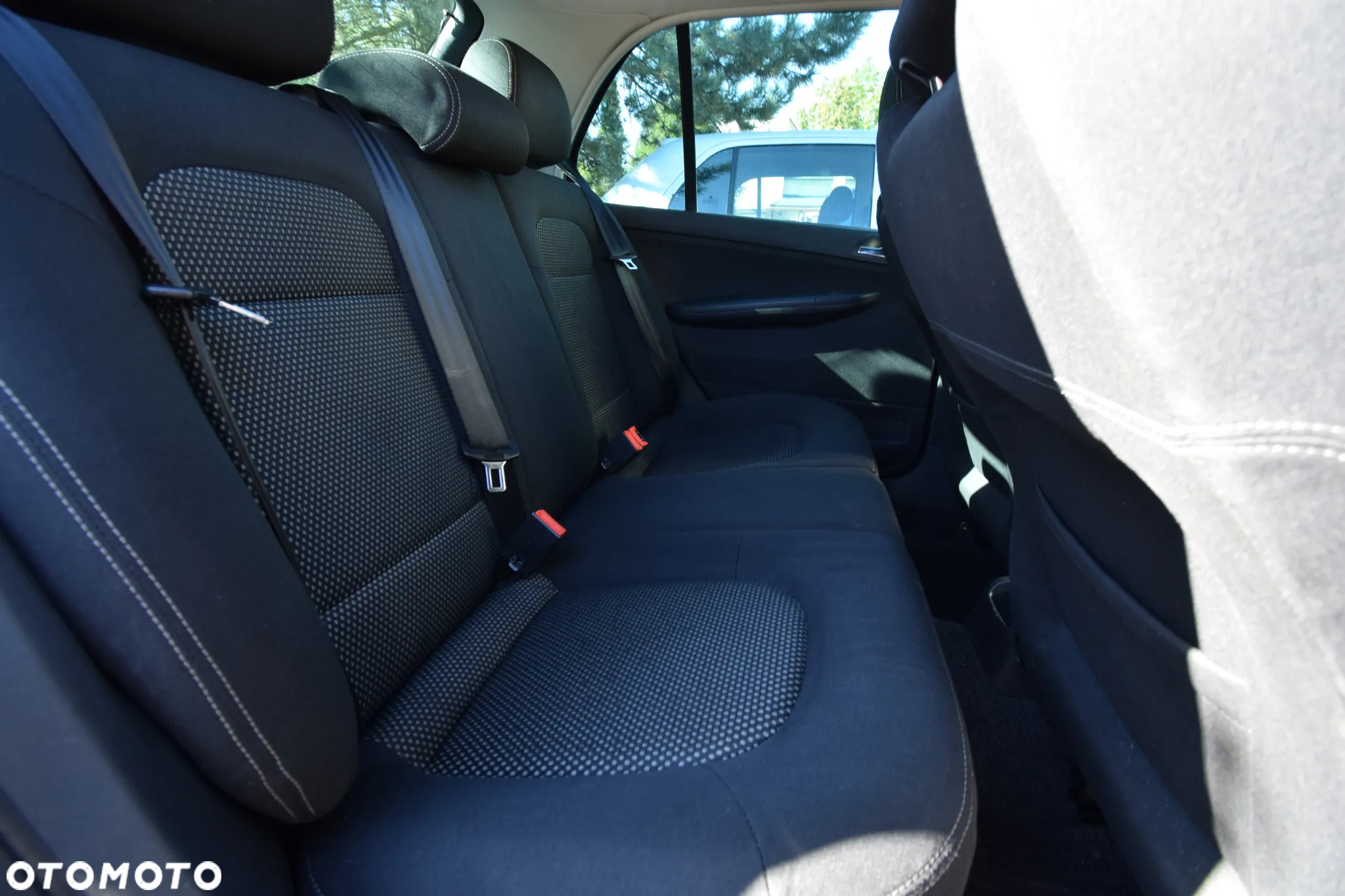 Skoda Fabia 1.4 16V Sport - 20