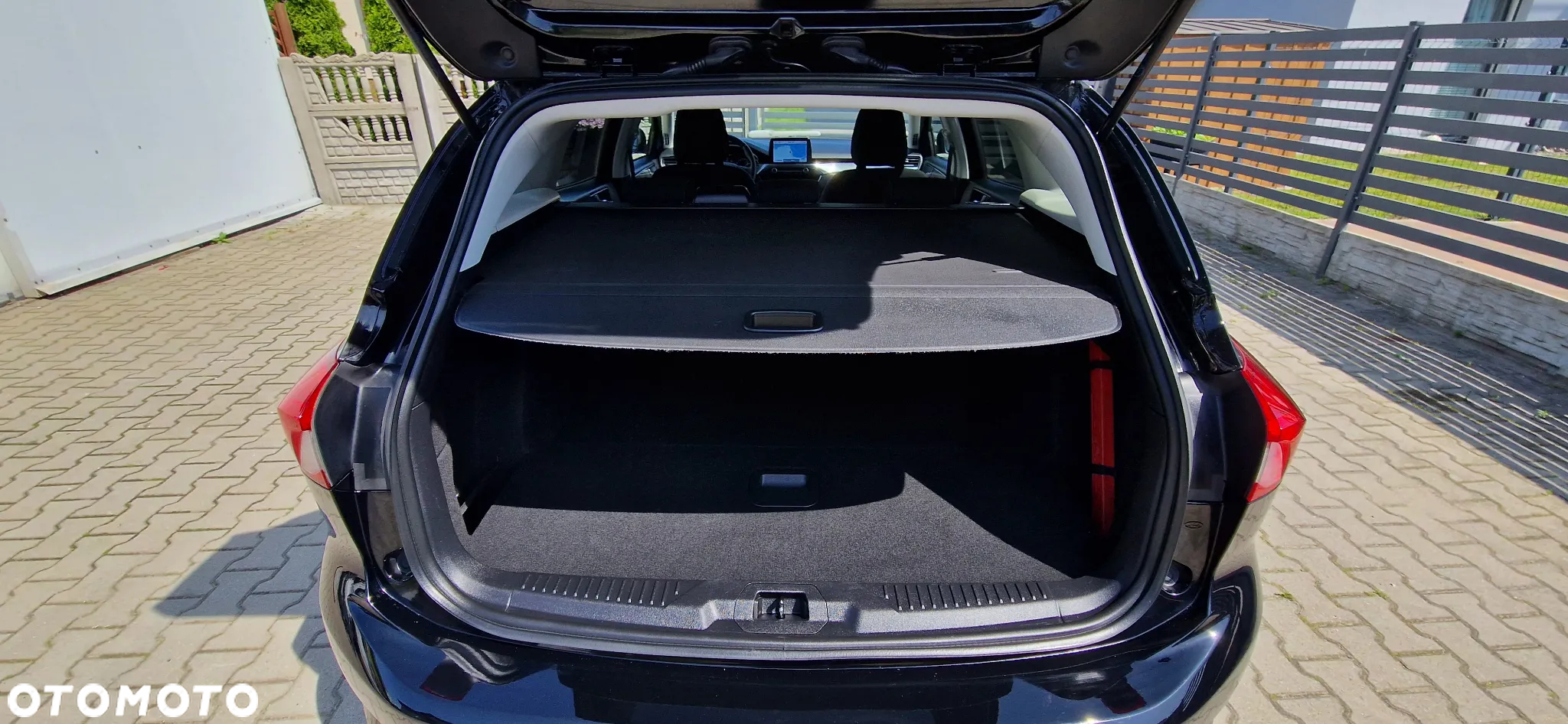 Ford Focus 1.5 EcoBoost Titanium X - 34