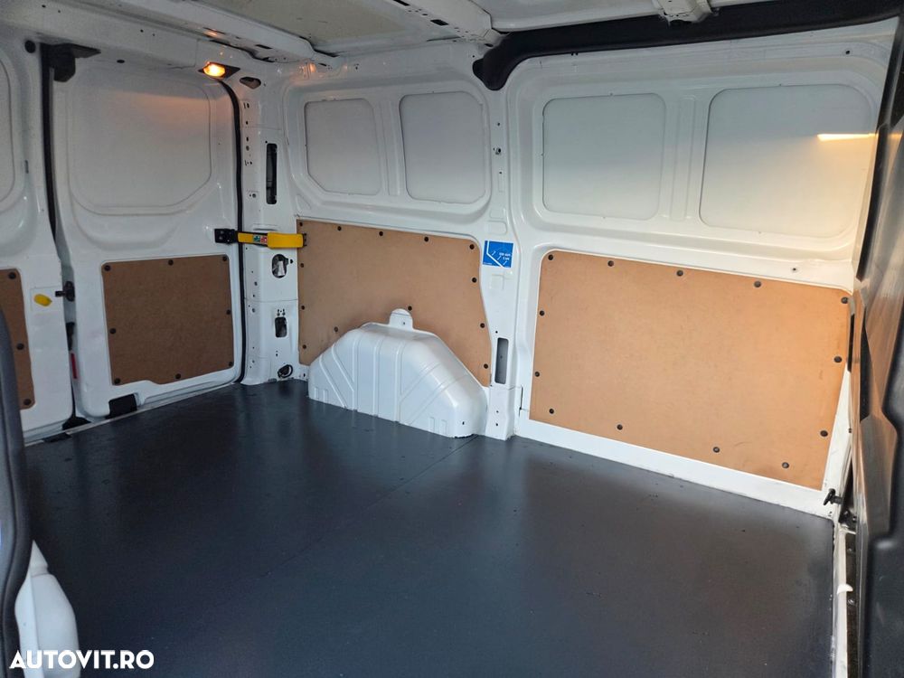 Ford Transit Custom L1H1 - 16