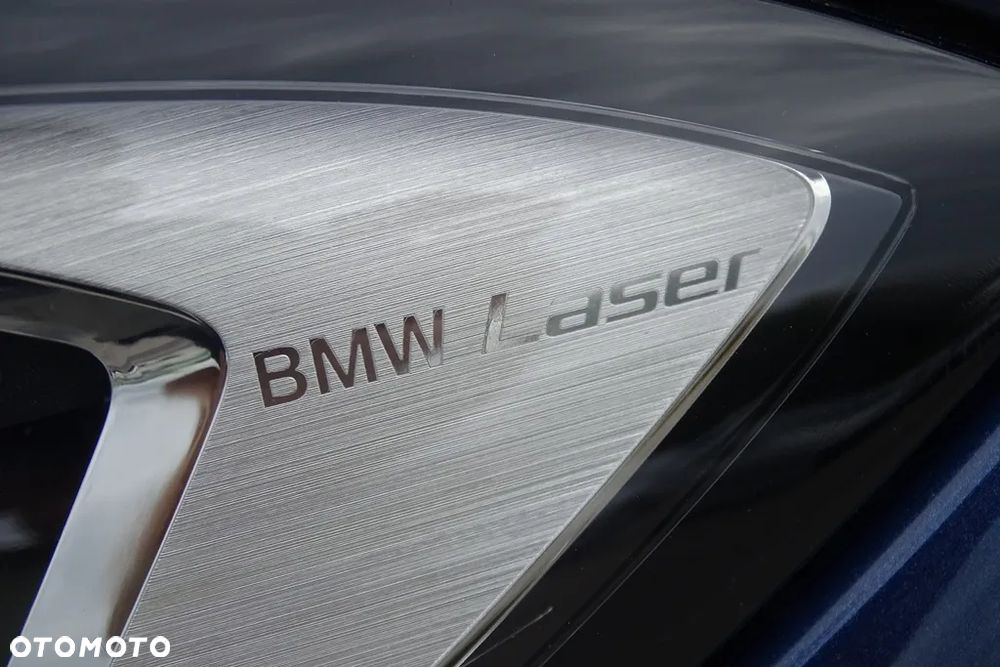 BMW Seria 3 320e M Sport - 10