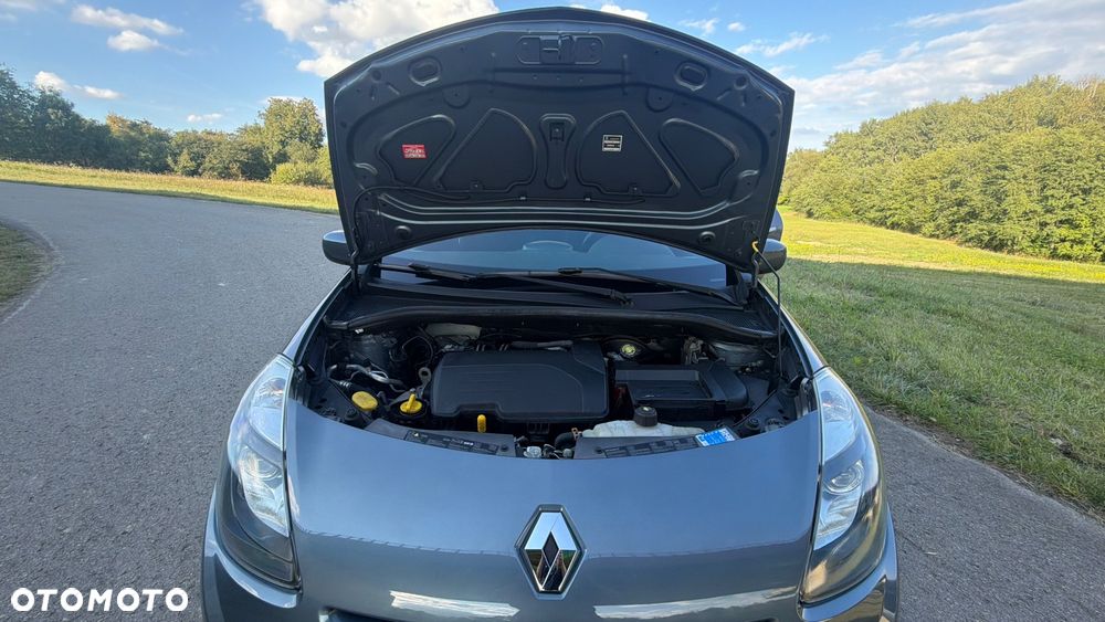 Renault Clio 1.2 16V 75 Yahoo - 14
