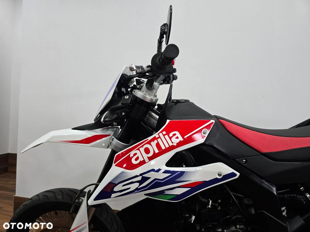 Aprilia SX - 18