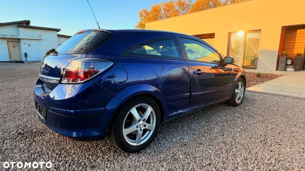 Opel Astra 1.4 - 4