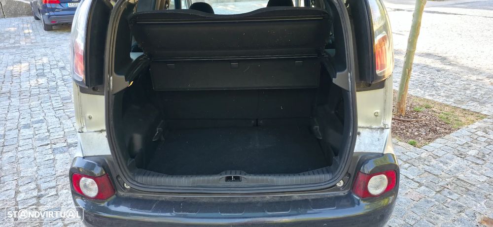 Citroën C3 Picasso 1.6 HDi Exclusive Airdream - 10