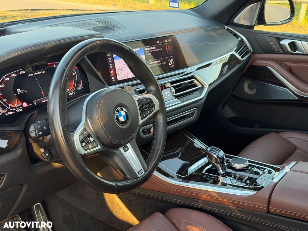 BMW X5 M 2020 photo 2