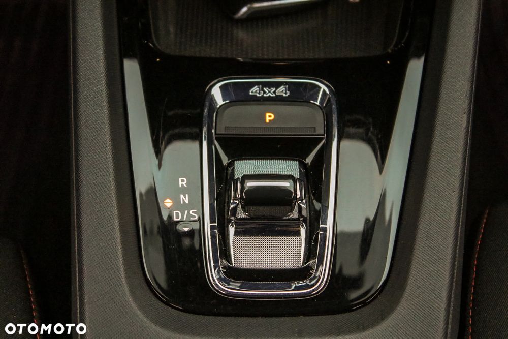 Skoda Octavia 2.0 TDI DSG 4x4 RS Plus - 34