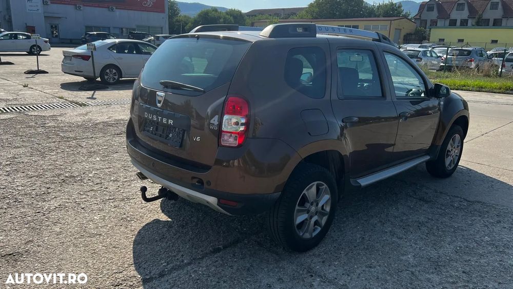 Dacia Duster dCi 110 FAP 4x4 Prestige - 9