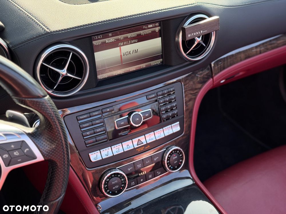 Mercedes-Benz SL 400 7G-TRONIC - 30