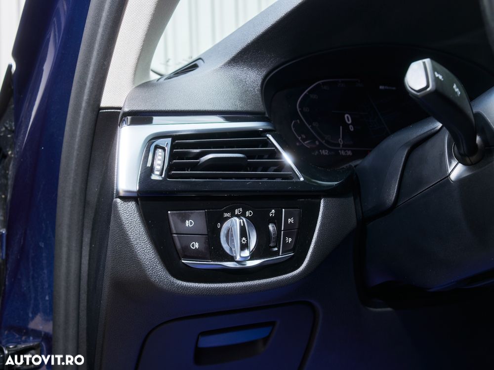 BMW Seria 5 - 21