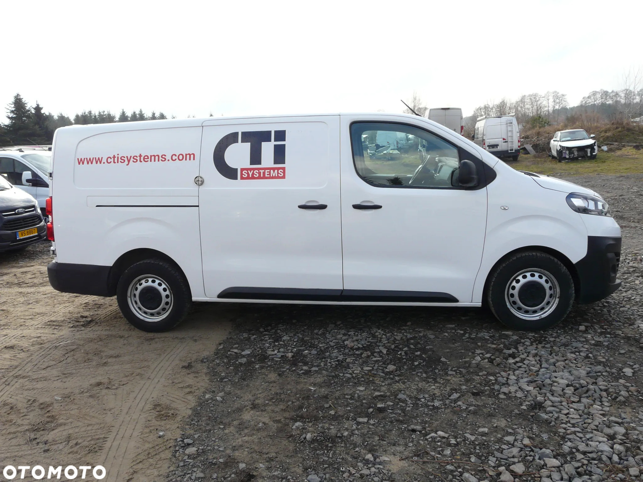 Opel Vivaro - 3
