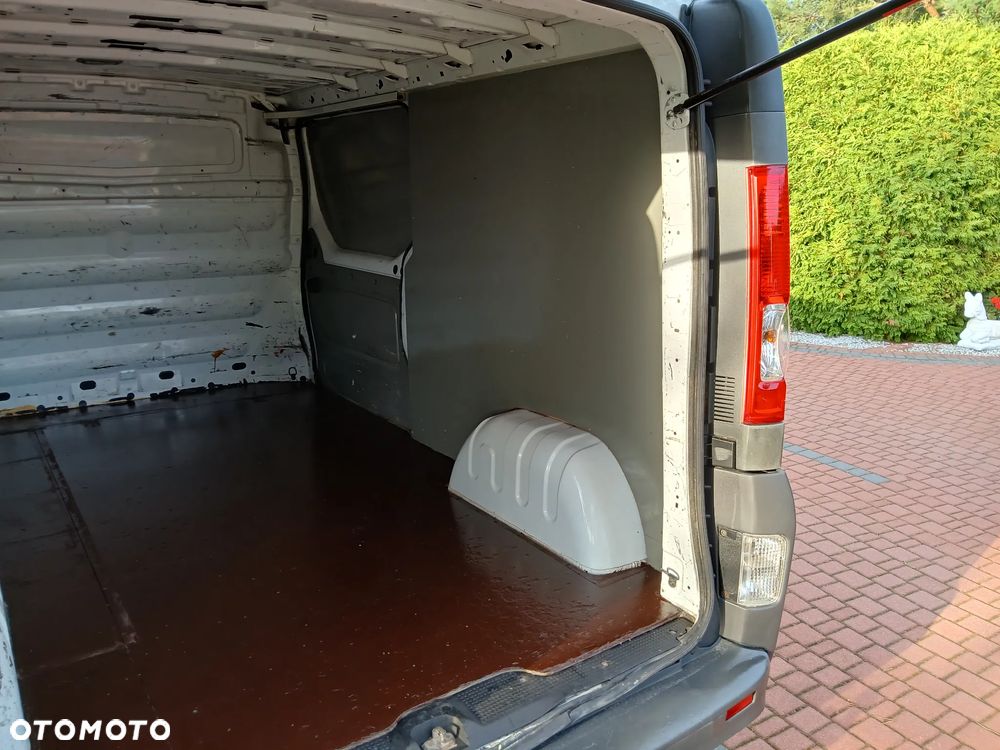Opel VIVARO - 8