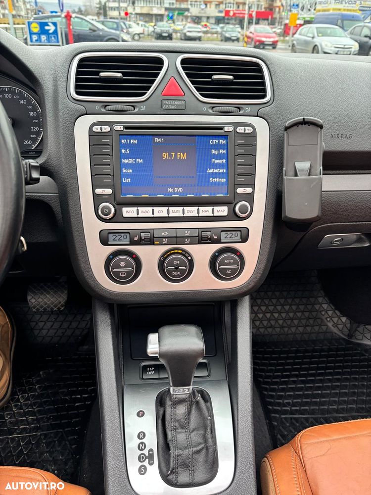 Volkswagen Eos 2.0 TDI DPF DSG - 23