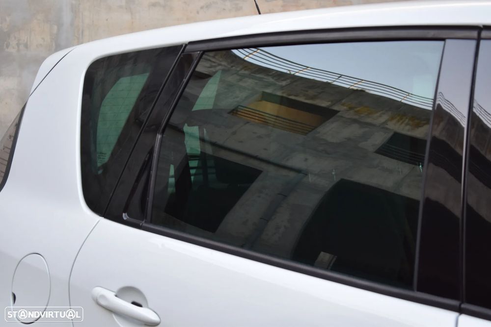 Renault Scénic 1.5 dCi Luxe - 42