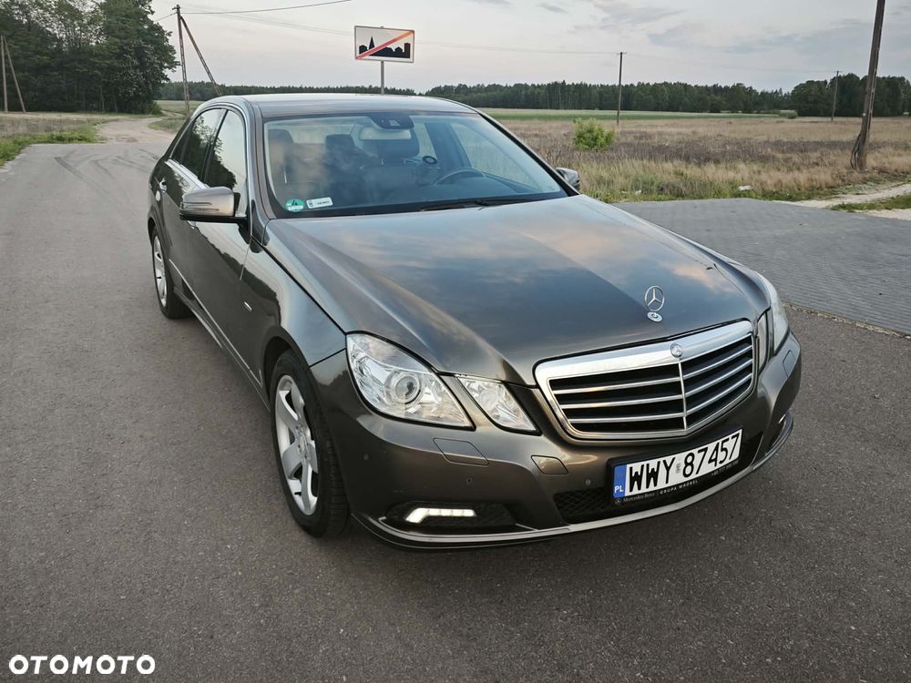 Mercedes-Benz Klasa E 350 CDI BlueEff Avantgarde - 7